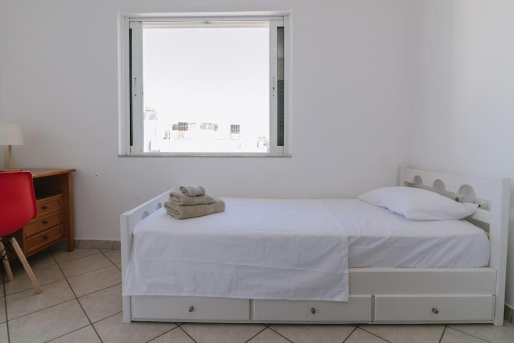 Sunny Apartment For Couples & Friends In Centre Heraklion Exterior foto