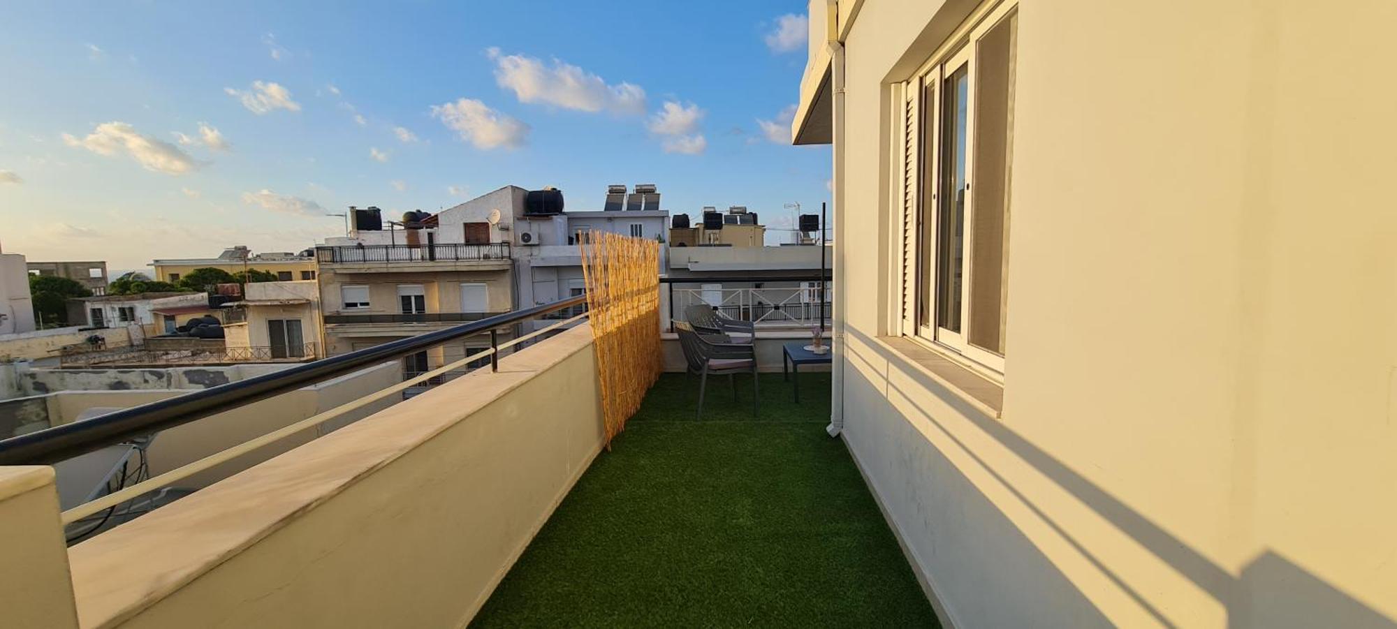 Sunny Apartment For Couples & Friends In Centre Heraklion Exterior foto